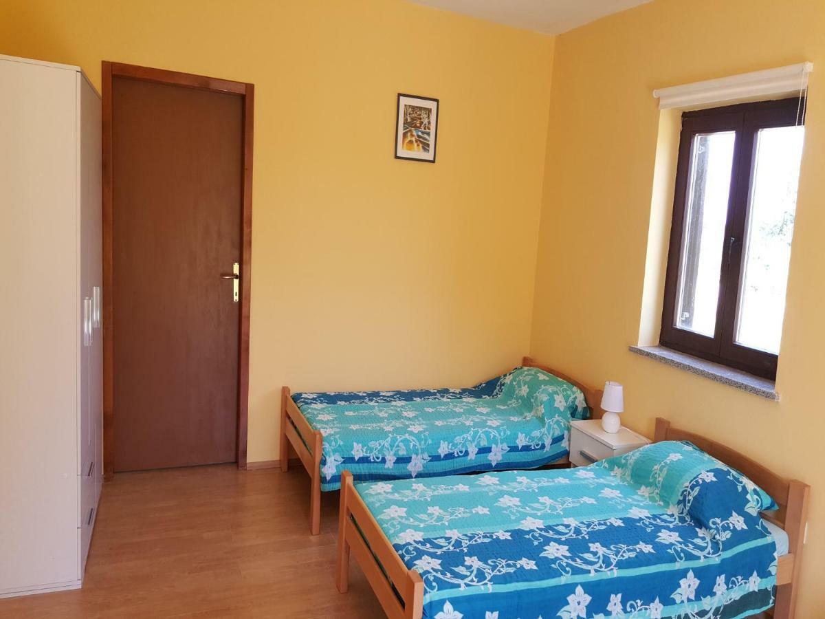 Apartment Stanko Liznjan Exterior photo